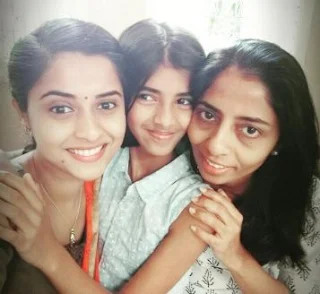 Arthana Family Husband Parents children's Marriage Photos