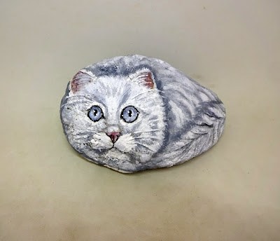 COMO PINTAR PIEDRAS CON GATO BLANCO PASO A PASO