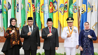  Mendagri Lantik Sadali Ie sebagai Pj. Gubernur Maluku