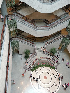 Central lobby of the Shanghai Museum from the 4th floor