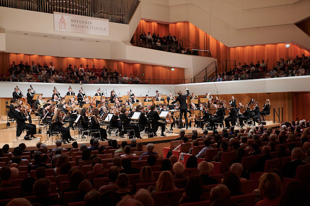 Bruckner: Symphony No. 5 - Klaus Mäkelä, Royal Concertgebouw Orchestra - Dresdner Musikfestspiele at the Kulturpalast (Photo: Stephan Floss)