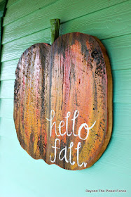 pumpkin sign, reclaimed wood, salvaged sign, https://goo.gl/wdYz0C