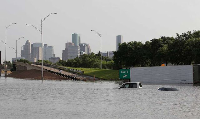 HOUSTON FLOOD: WATER, WATER, EVERYWHERE!