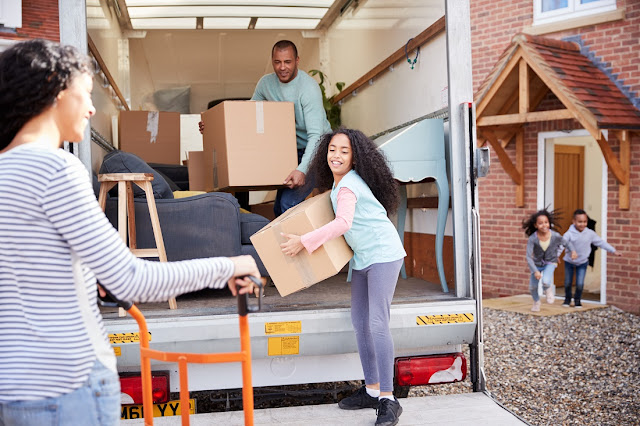 Should You Trust Moving Reviews When Choosing a Moving Service?