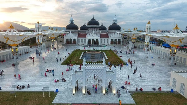 Mesjid Baiturrahman Banda Aceh