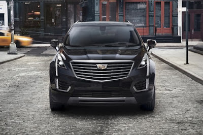 Cadillac XT5 at LA Auto Show 2015