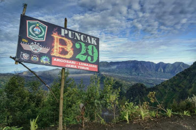  Jawa Timur untuk melihat keindahan alam disini 13 Keindahan Alam Wisata B29 Lumajang yg Menakjubkan