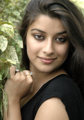 Madhurema Hot Gallery