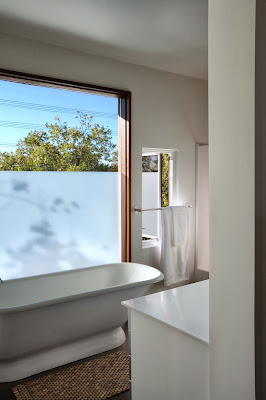 white bathroom design LEED House “Like A Houseboat”