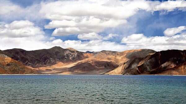 India attempts to change China's position in the Pangong lake of Ladakh