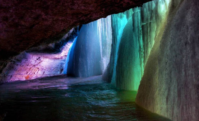  Natural Frozen Waterfall