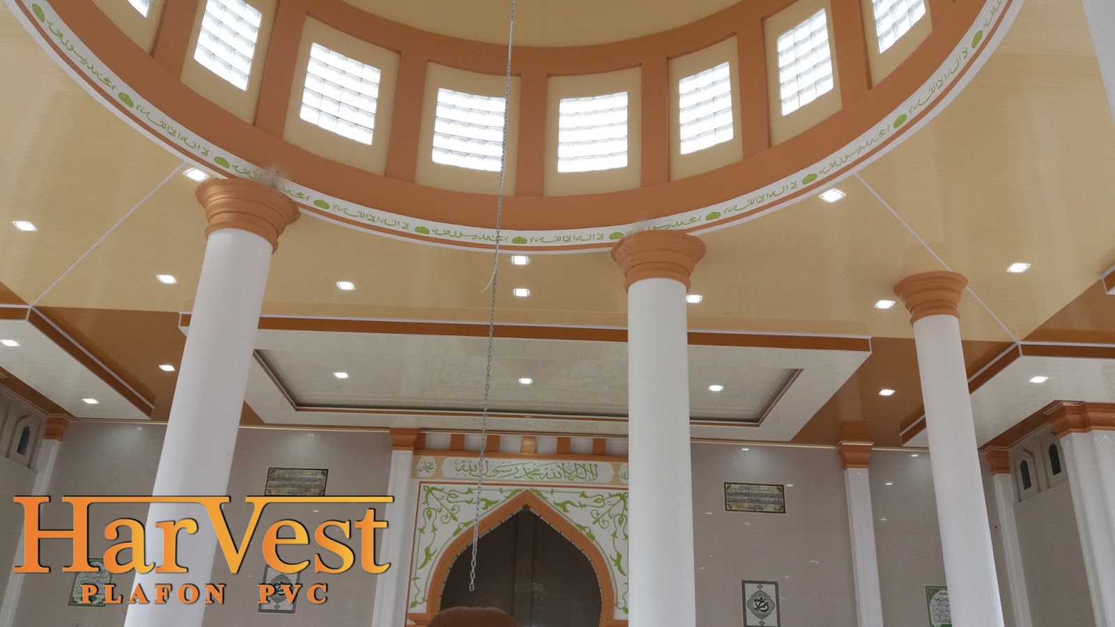 Warna Plafon  Masjid