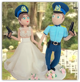 figurina tort politie