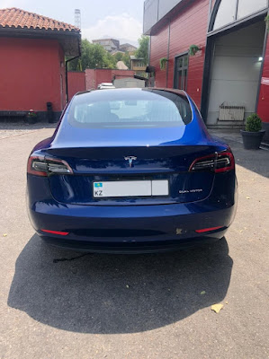 Tesla Model 3 Long Range - 5YJ3E1EB1LF636043