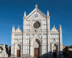 The magnificent facade of the Basilica di Santa Croce, a Florence highlight