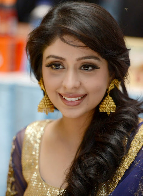 Beautiful Neha Sargam Images HD Wallpaper