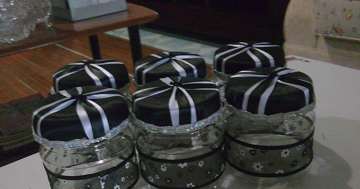 N&m collection's: Balang kuih raya berhias 2010