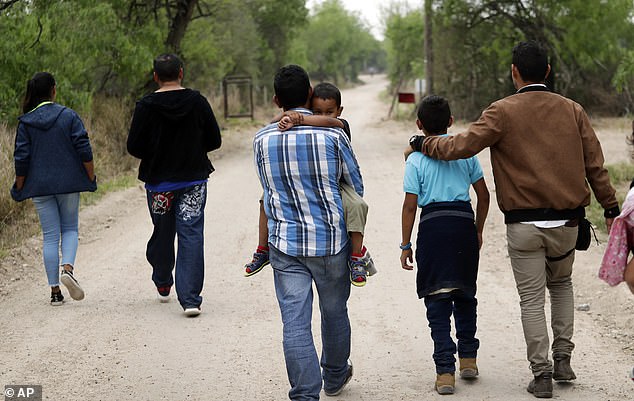 One-Third Of Migrants In Texas Faked Family Relationship With Children To Claim Asylum, According To Rapid DNA Testing