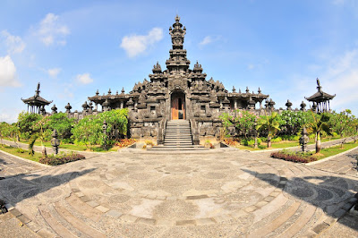 Tugu Pejuangan Rakyat bali