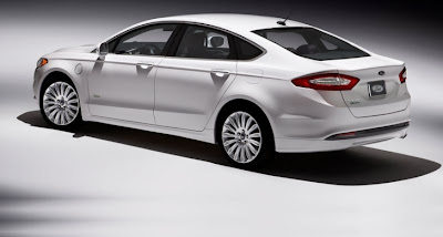 Ford Fusion Energi Plug-In Hybrid Gets 100 MPGe Combined Rating