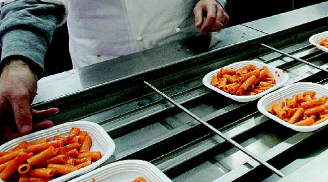 Covid, Coldiretti: 340 mln in aiuti alimentari per 5,6 mln di poveri