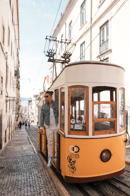 Leo Chan at Funicular da Bica Tram | Tips and Tricks