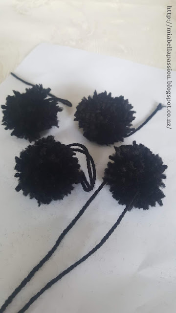 Pom Poms