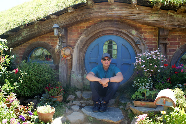 The Ultimate Hobbit Lord of the Rings Vacation Itinerary New Zealand - Hobbiton Movie Set Tour, Matamata