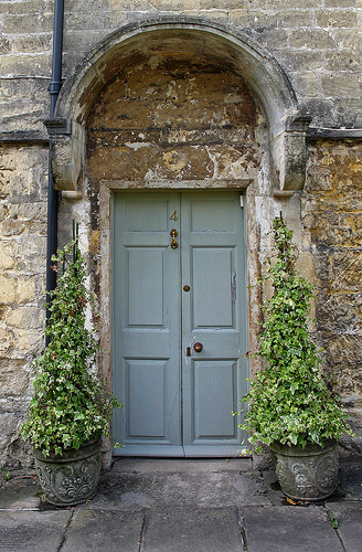 How To Choose The PERFECT Front Door Paint