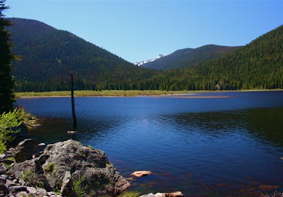 Monarch Lake Colorado is the starting point for the Cascade Falls Trail