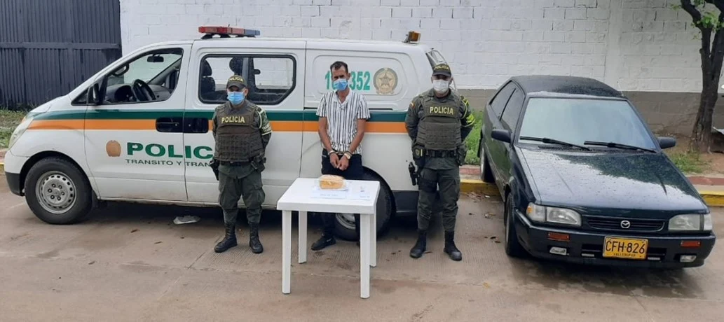 hoyennoticia.com, Lo cogieron en Bosconia con una libra de base de coca y  110 gramos de bazuco