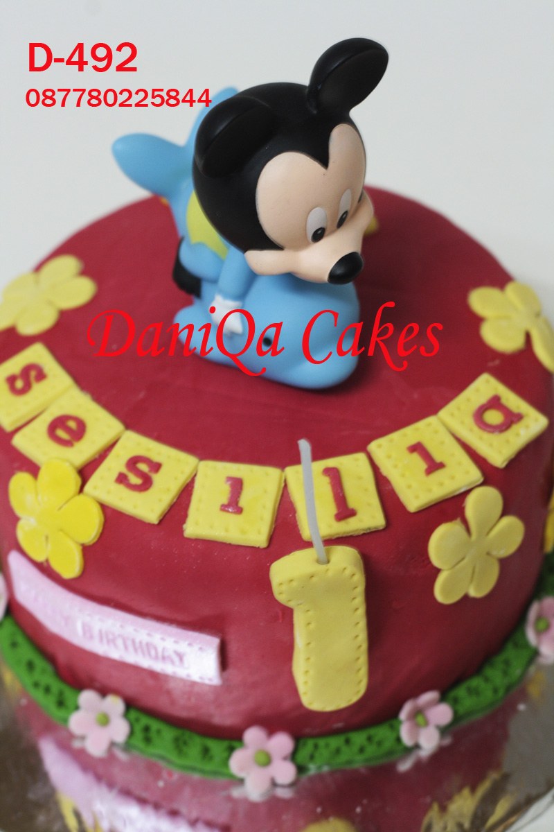 DaniQa Cake And Snack Kue Ulang Tahun Pertama Tema Baby Mickey