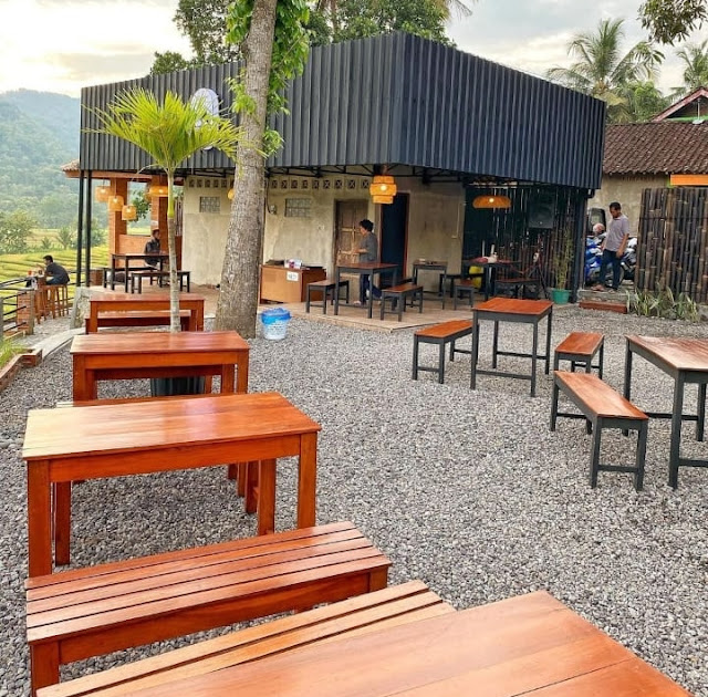 Marron Cafe Kulon Progo Daya Tarik