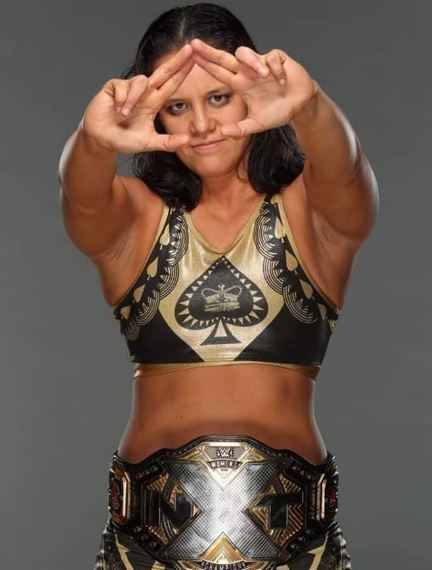 Shayna Baszler |Fb | Wiki | Bio | Age | Ufc | Finisher | Vs Ronda | Husband and info.