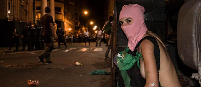 brasil riot girl pink mask tits out