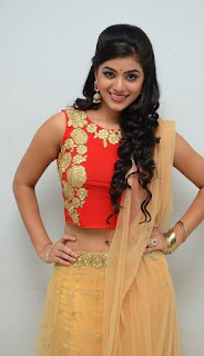 South Actress Yami Bhaskar Navel Show