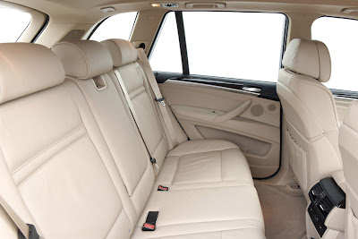 2011 BMW X5 Seats View