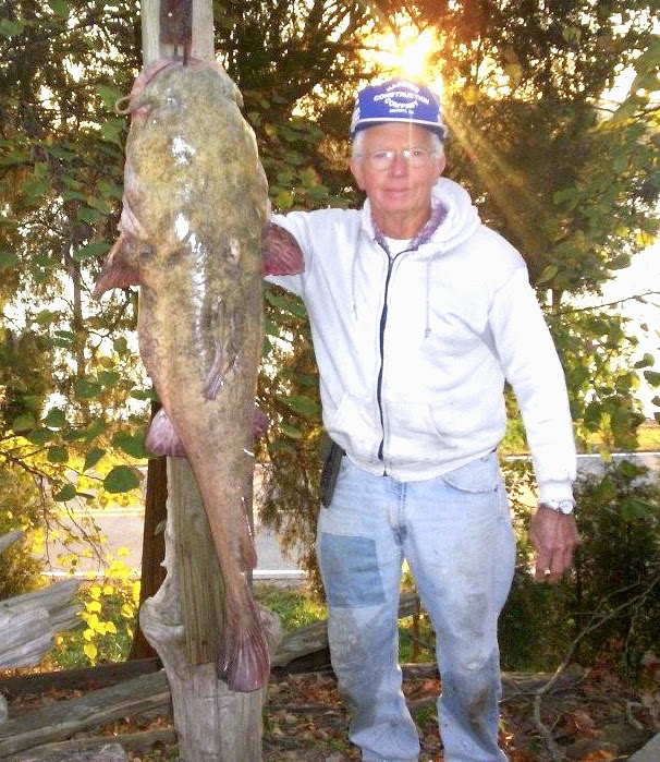 outdoorscribe: Late summer, early fall top time for catching big catfish;  Ohio River excellent cat fishing territory