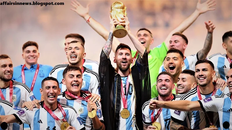 ARGENTINA FOOTBALL TEAM PLAYERS LIFT THE TROPHY WITH PRIDE AFTER WINNING FOOTBALL WORLD CUP QATAR 2022