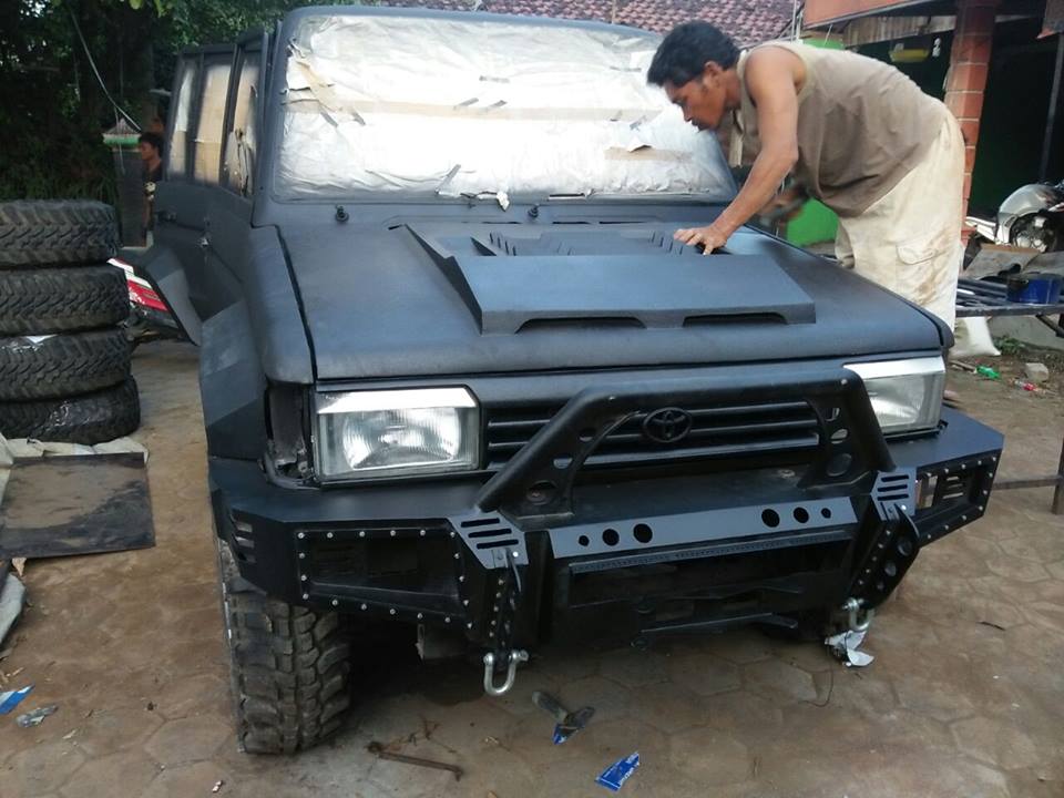  Modifikasi Kijang menjadi model Off Road dan Blazer 