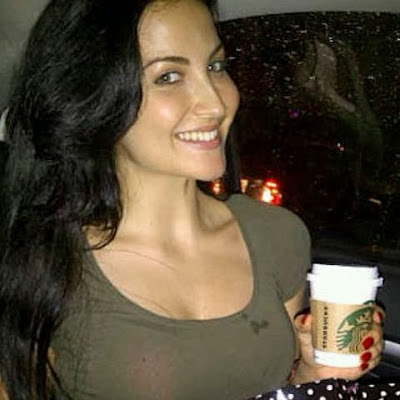 Elli Avram Hot