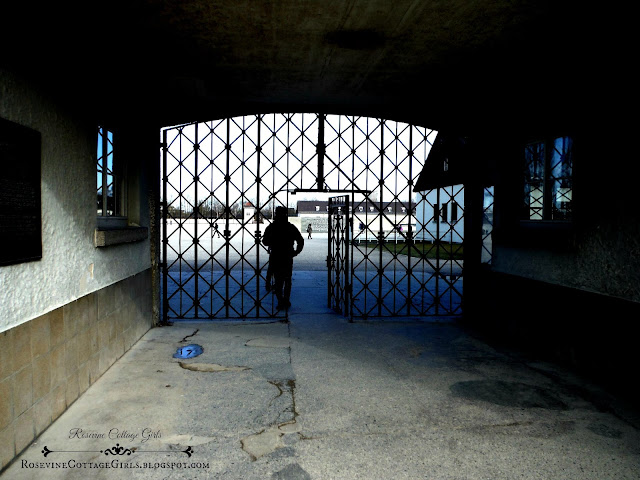 gate of Dachau 