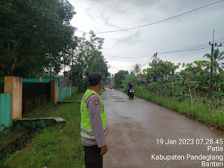 Tiap Pagi Polsek Patia Polres Pandeglang Laksanakan Gatur Lalulintas