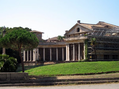 Teatro a Villa Torlonia before