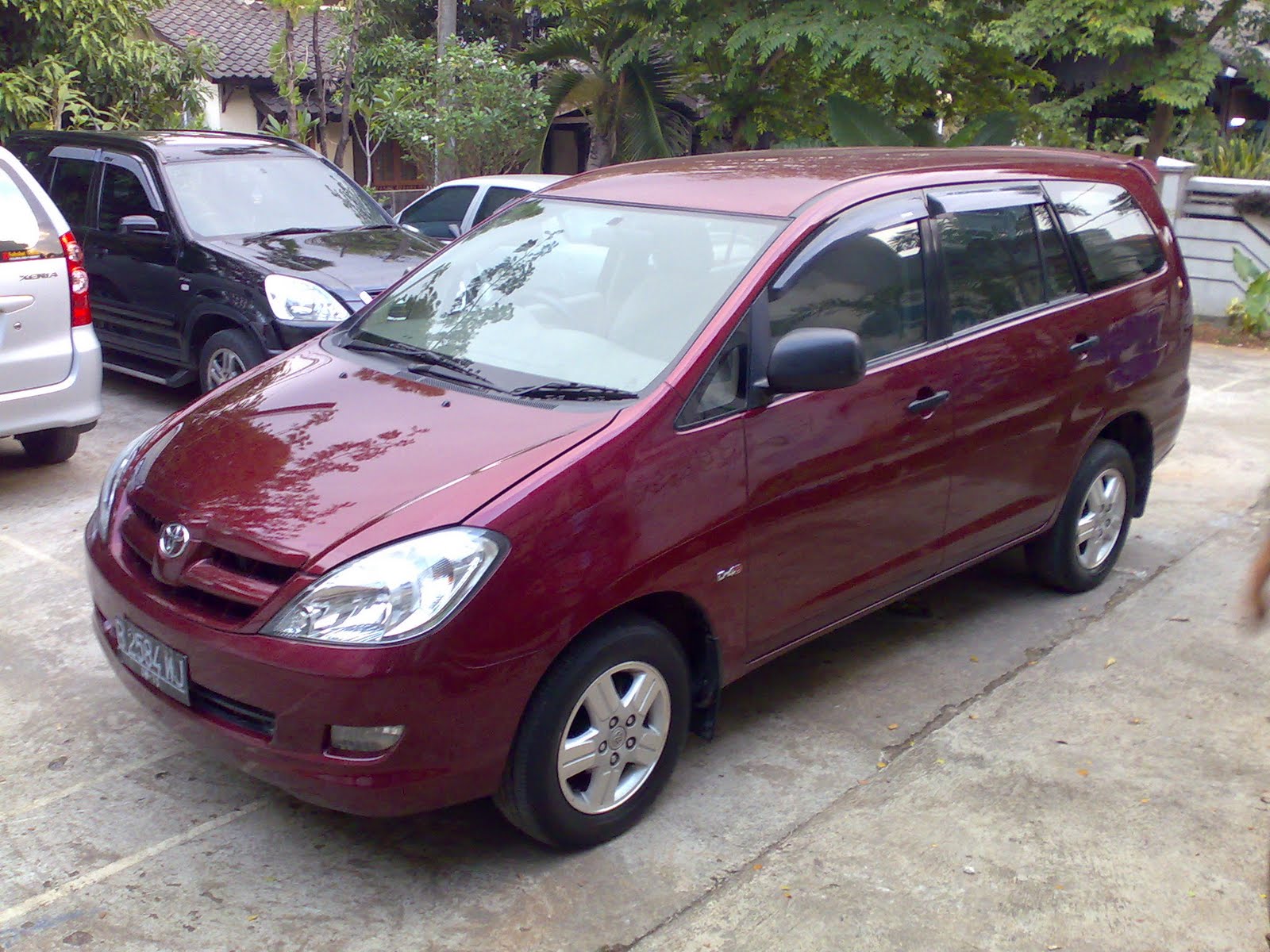 Toyota Kijang Innova  Bekas  Tahun 2008 Surabaya  Mobil  