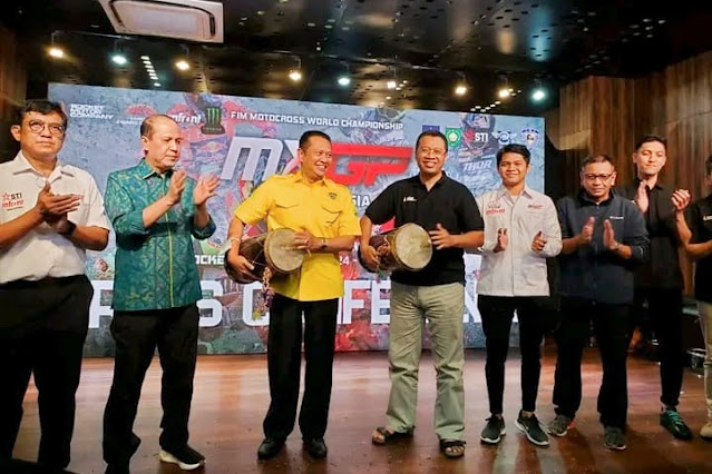 Bang Zul dan Ketua IMI Pusat launching event MXGP Samota Sumbawa 2022