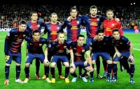 F. C. BARCELONA - Barcelona, España - Temporada 2012-13 - Pedro, Mascherano, Busquets, Piqué, Víctor Valdés; Messi, Alves, Iniesta, Xavi, Villa y Jordi Alba - F. C. BARCELONA 4 (Messi 2, Villa y Jordi Alba), MILAN 0 - 12/03/2013 - Champions League, octavos de final, partido de vuelta - Barcelona, Nou Camp - El Barsa, que había perdido 2-0 en la ida, levanta la eliminatoria