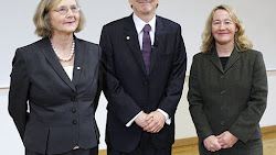Dr. Elizabeth Blackburn, Dr. Carol W. Greider, dan Dr. Jack W. Szostak Penemu Penuaan dan Perkembangan Kangker