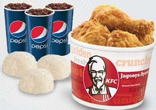 menu yang ditawarkan oleh gerai ayam goreng Kentucky Fried Chicken sanggup dinikmati di ruma Cara Pesan KFC Online via Web