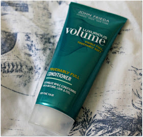 John Frieda Luxurious Volume Conditioner